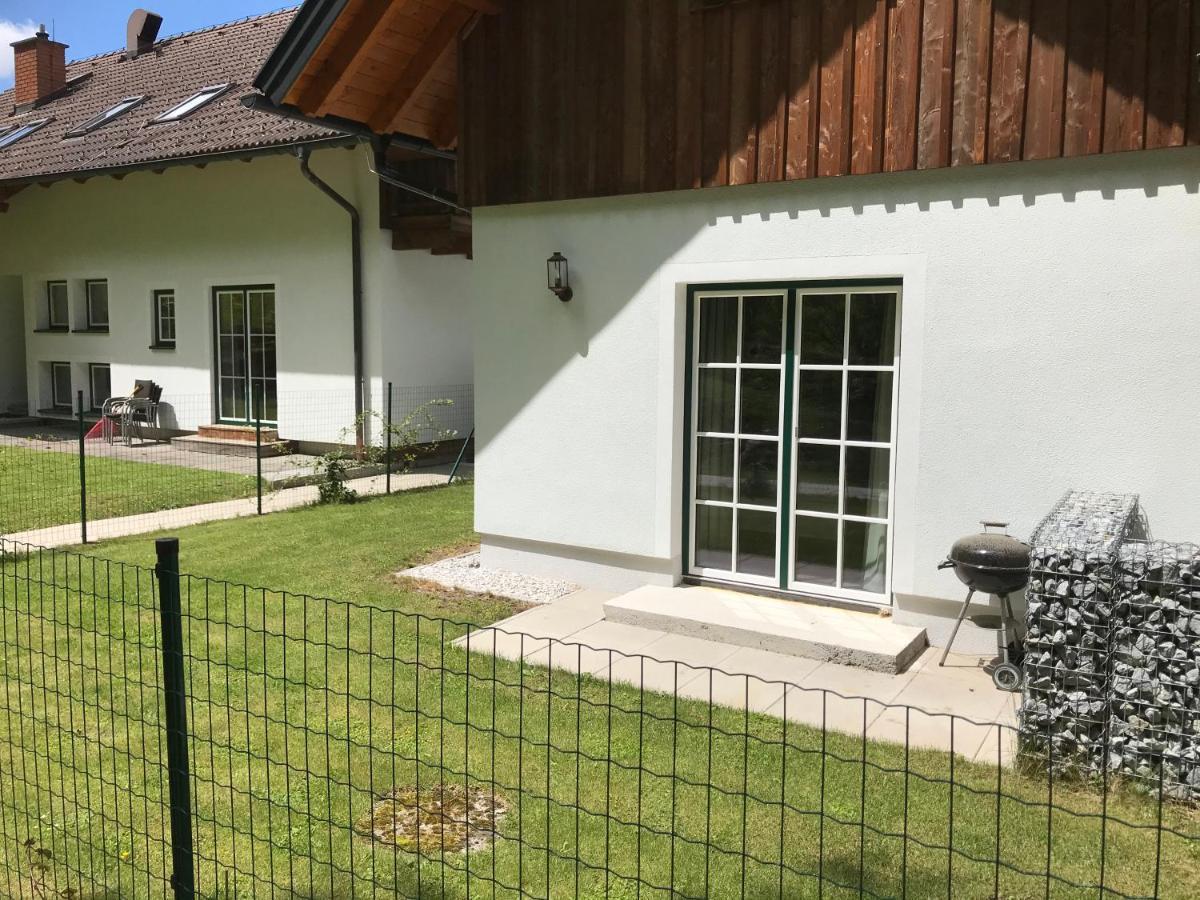 Platzhirsch Apartamento Haus Exterior foto